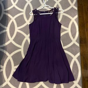 Dress with lace detailing